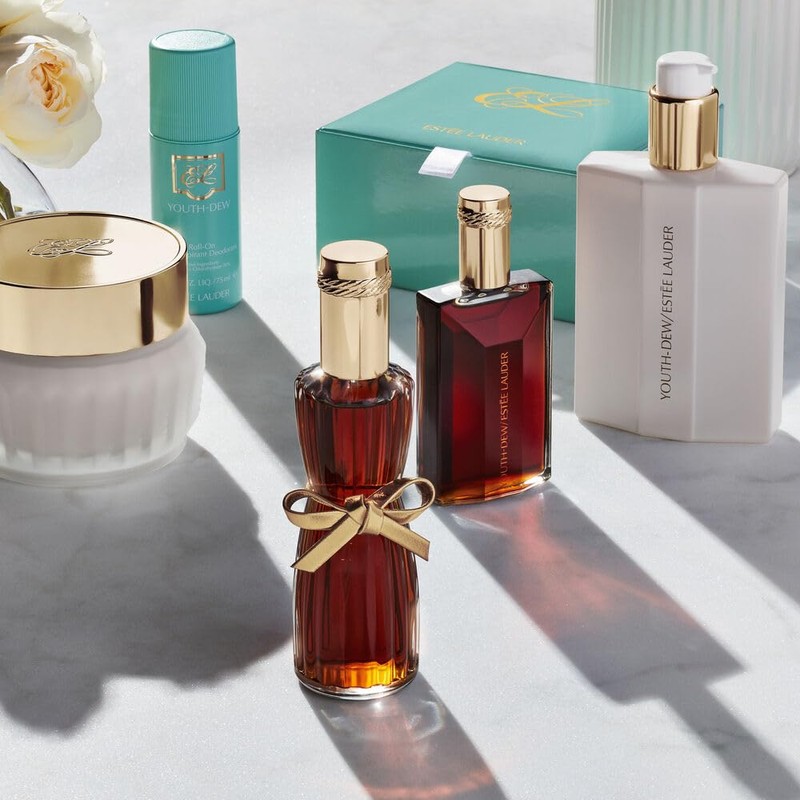 Estée Lauder Youth-Dew Bath Oil with Notes of Rose, Spices