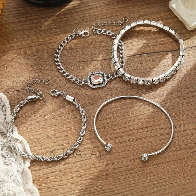 KUOAEAYE - Set 4 Pulseras Para Mujer Con Zirconias Ajustables