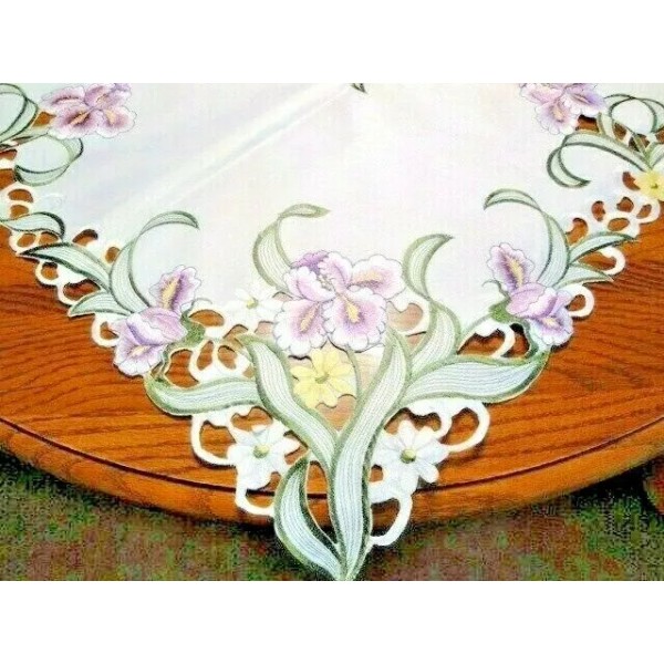 Dutch Iris Table Topper