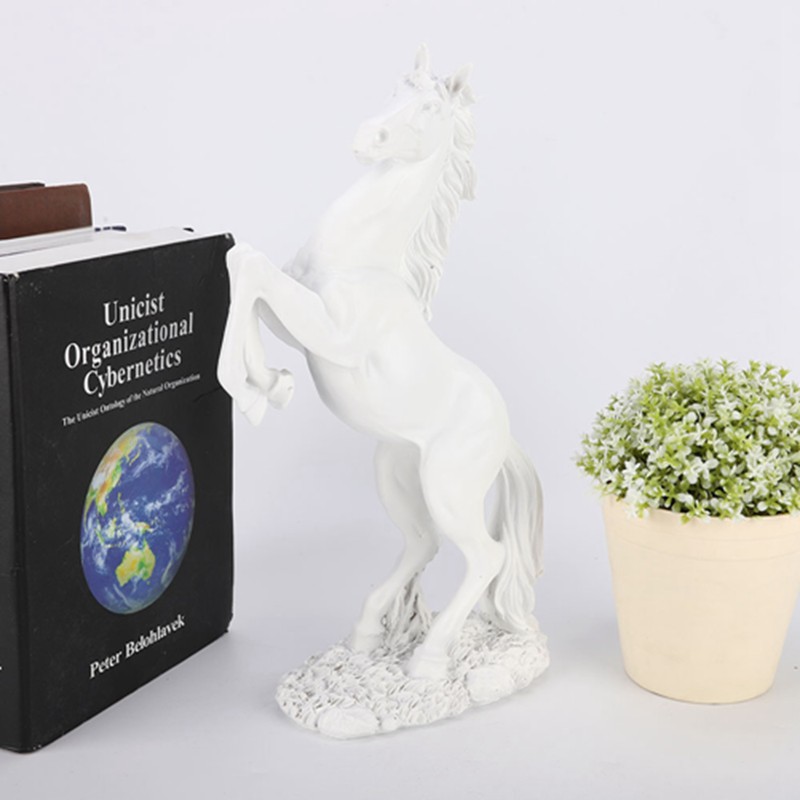 Eruopean Style Horse Sculpture Home Desk Decor Ornament Photograph Props