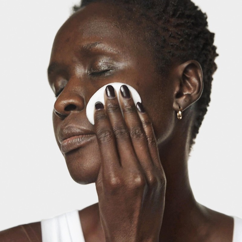 Clinique 3-Step Clarifying Lotion Face Exfoliator 2 | Toner With