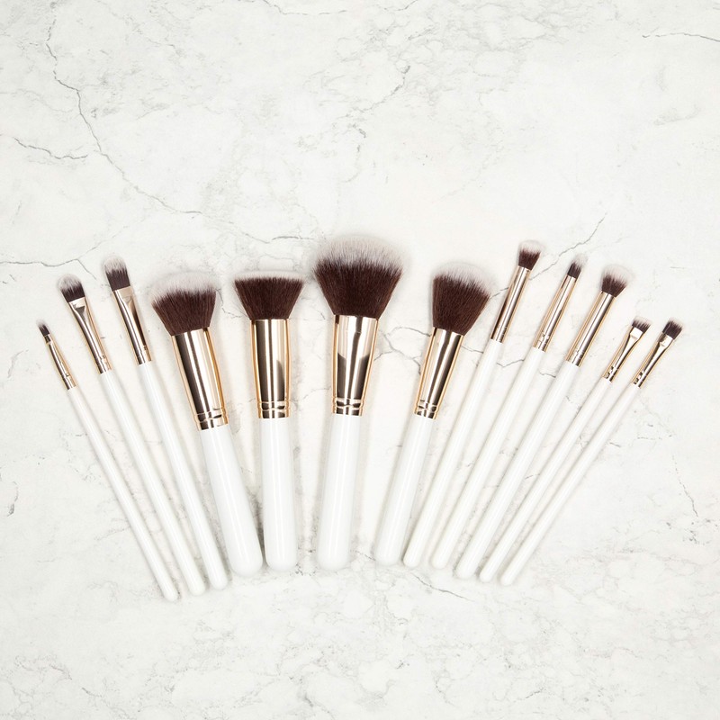 TOOLS FOR BEAUTY Set of 12 make-up kabuki brushes -