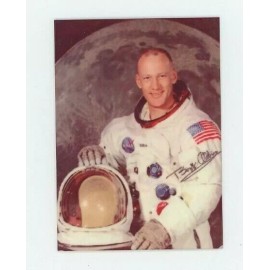 Buzz Aldrin - Astronaut  Moon Walker -  METAL Trading Card - Apollo 11