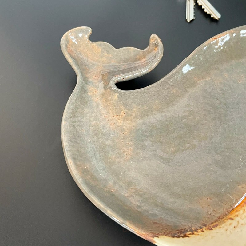 Darthome Whale Trinket Dish Grey Glazed Ceramic Jewellery Keys Decorative