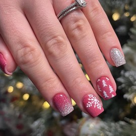 24 Pcs Christmas Press on Nails Short Square Fake Nails Snowflake Christmas tree Design Pink Glitter French Tip False Nails Full Cover Stick on Nails Winter Glue on Nails for Women Nail Art DIY
