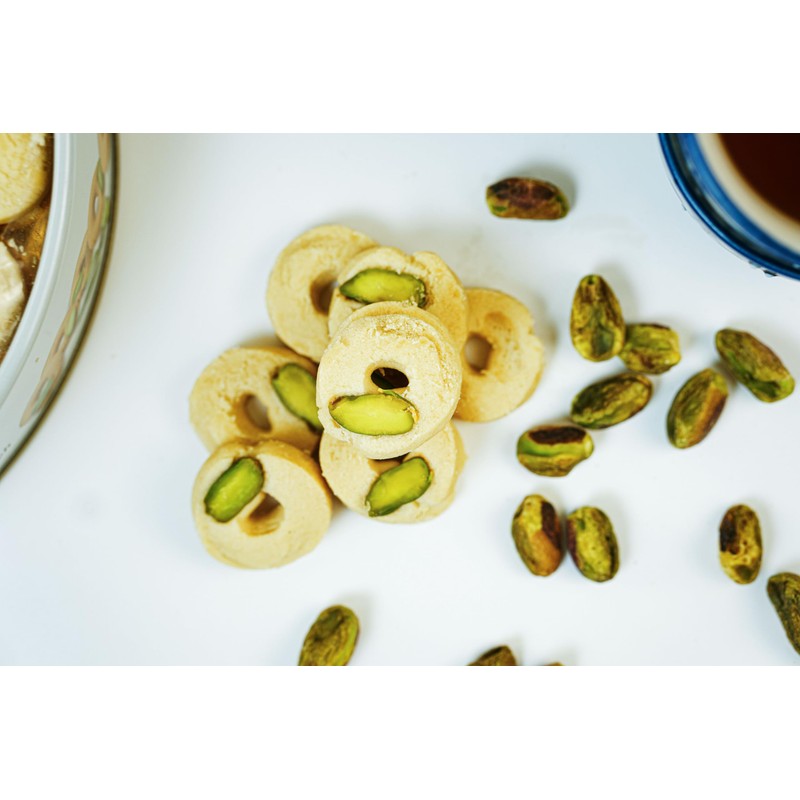Zaitoune Ghraybeh Cookies - 1.1 lb | Luxurious Traditional Middle