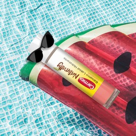 Carmex, Bálsamo Labial Hidratante Naturally sabor Sandía, con ingredientes Naturales, Hidrata y Suaviza Naturalmente, Rico en Antioxidantes, 4.25 gr