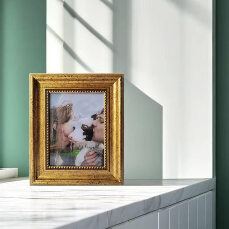 Professional 6x8 Inch Gold Vintage Photo Frame with Stand