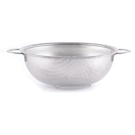 HENDI Vegetable Strainer, Perforated, with Base and 2 Handles, Colander, Pasta Strainer, Kitchen Strainer, Diameter 235 x (H) 85 mm, Stainless Steel