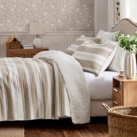 WDCOZY 100% Cotton Quilt King Size, Reversible Beige n White Striped Patchwork Bedding Set with 2 Pillow Shams, Lightweight Farmhouse Chambray Bedspread Shabby Chic Coverlet Thin Comforter All Seasons