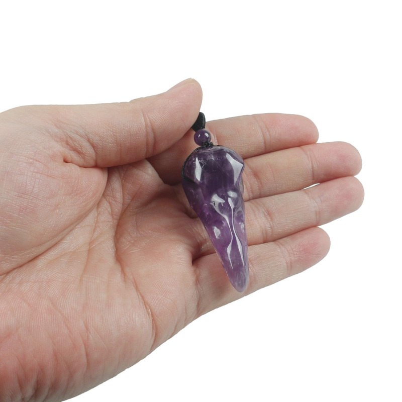 Loveliome Natural Crystal Stone Raven Skull Pendant Necklace Hand Carved