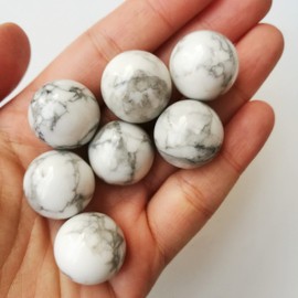 Manekieko Manekieko 7 Pcs Natural White Howlite Turquoise 2cm Crystal Sphere Ball Set,Feng Shui Chakra Aura Home Desk Decor Decorative Collection