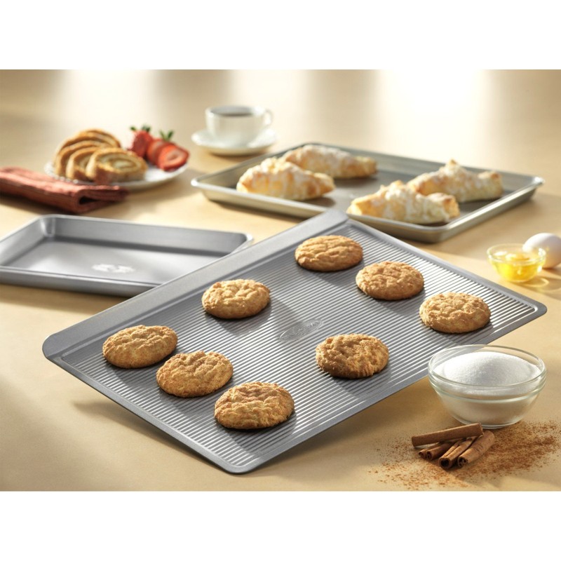 USA Pan 3-Piece Warp Resistant Non-Stick Aluminized Steel Bakeware Set