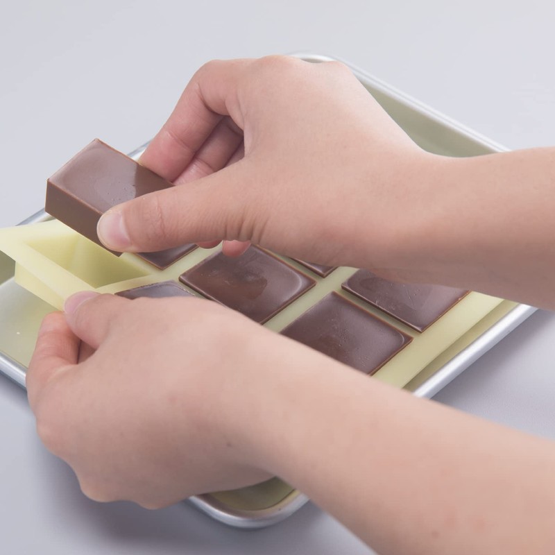 Kai Corporation DN0509 KAI Sumikko Gurashi Silicone Chocolate Mold