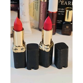 L'Oréal L'Oreal Collection Exclusive Colour Riche Lipstick DOUTZEN'S/LIYA