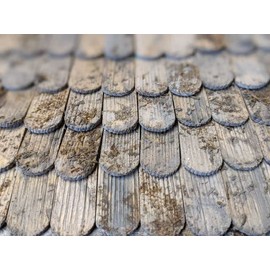 menta-modellbau Tyrol Roof Shingles with Round, Pack of 55 Nativity Scene Accessories, Wooden Shingles
