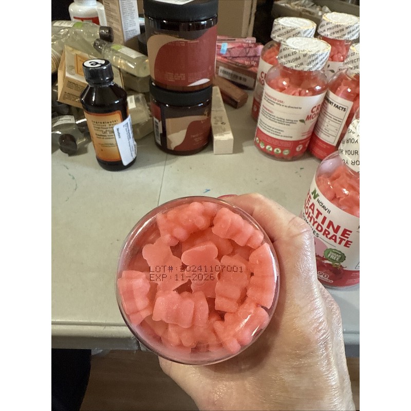 Noavii Creatine Monohydrate Gummies Strawberry Sugar Free 90 Ct Exp