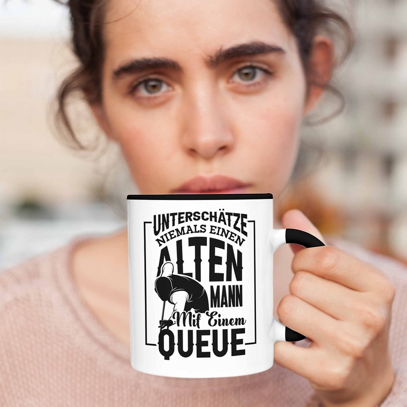 Trendation - Billiard Pool Cup Gift Underestimate Never An Old