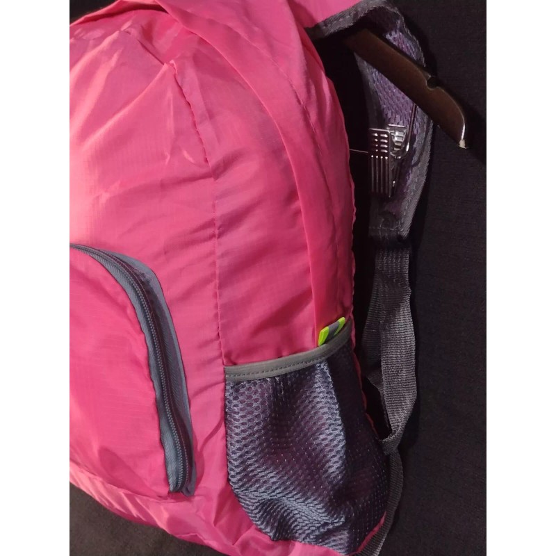 Unbranded Lightweight Youth Nylon Backpack / Converts to Small Handle