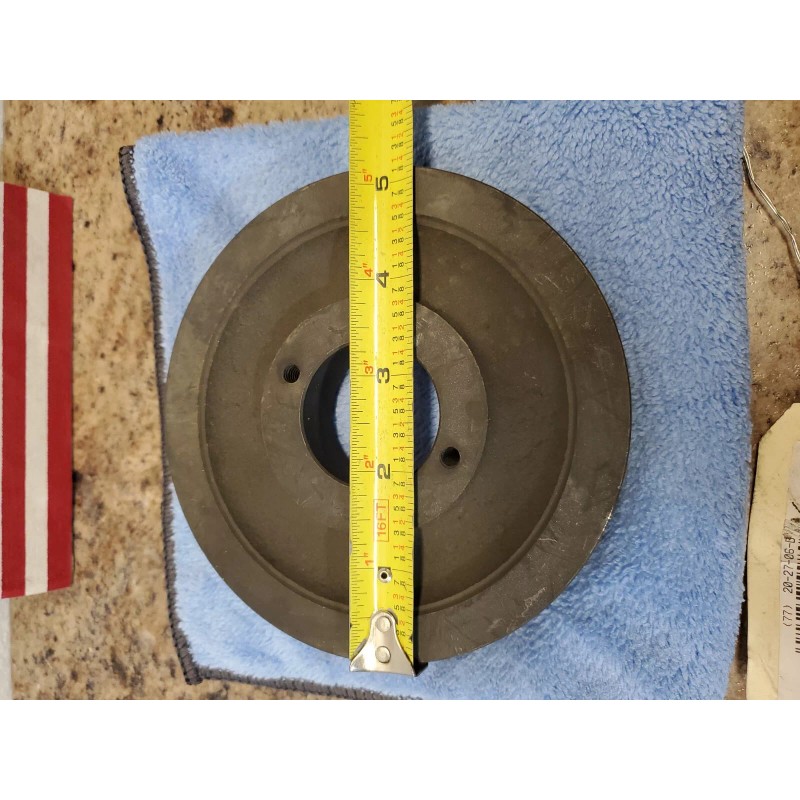 Briggs and Stratton gearbox input pulley 5022908 ((((( BRAND NEW