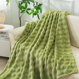 Wajade Soft Fleece Throw Blanket for Couch, 50x60 Inches 3D Bubble Decorative Cozy Fuzzy Flannel Blanket, Lightweight Warm Blanket for Bed Office, Olive Green