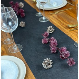 NATUARTE, Table Runner, Felt Roll of 25 meters x 30 centimeters, Table Decoration, Wedding Decoration Fabric, Baptisms, Communions, Birthdays, Crafts Fabric, Table Skirt, Black and Gold Colour