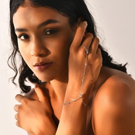 LUCA SMITH Women's Back of Hand Ring Bracelet with Scissor Links, Snake Thin Rope Charms Fine Jewelry, Gifts for Lovers, Wives, Daughters and Yourself (Cordate)