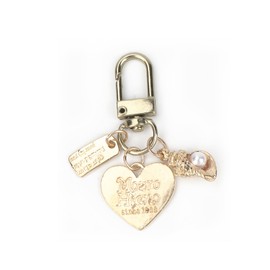 Pearl Keychain,Conch Keychain;Love Keychain Accessories for Bags, Cars,Walletsm, Aesthetic Bag Charms Gift for Christmas, Birthdays, Valentine's Day, Mother's Day, Gift for Wife, Girlfriends,Friends