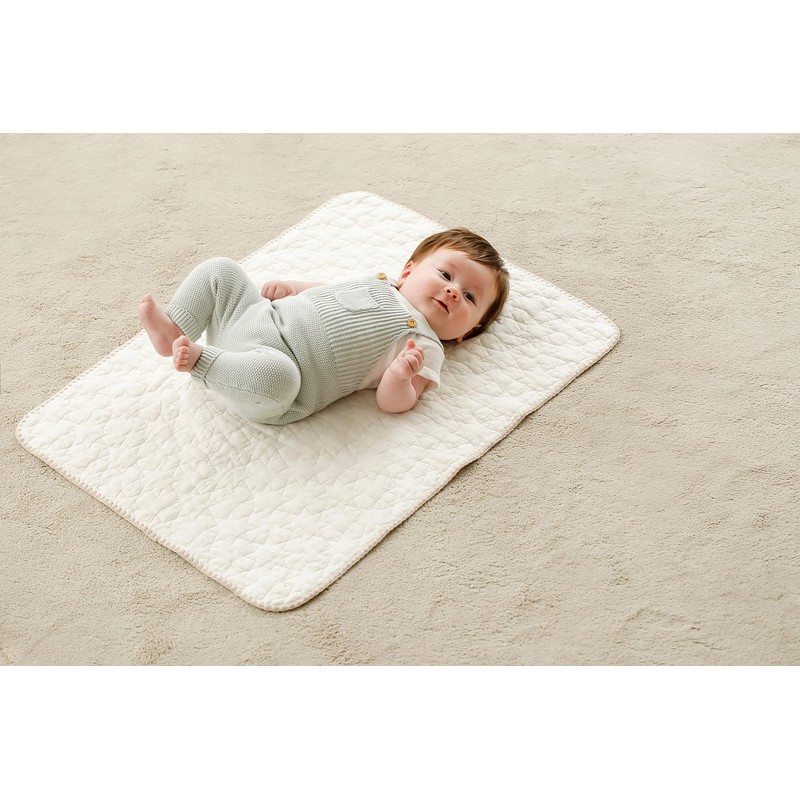 D BY DADWAY NZDB002280220 Evil Stitch Mat, S, Milky White
