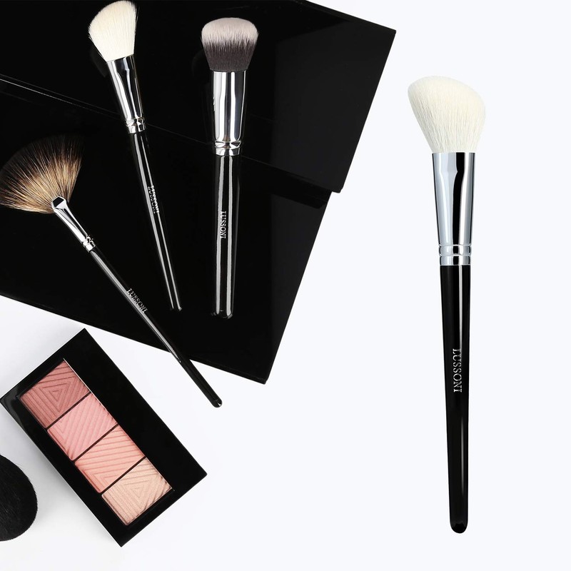 LUSSONI PRO 306 Small Angel Blush Brush for Rouge Bronzer