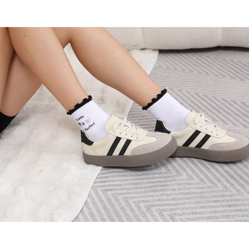 Puedizux Women Cute Pilates Socks Grip Crew Yoga Socks Ruffle