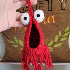 Crochet Yip Yip Mini Hanging Basket by Crafty Mama, Decorative, Decor:_Yellow
