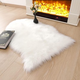 JXLOULAN Soft Fluffy Sheepskin Rugs White 50 x 80 cm, Faux Fur Area Rugs for Bedroom Decor Living Room