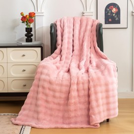 YUSOKI Faux Fur Throw Blanket with 3D Bubbles Super Soft Fuzzy Cozy Thick Blanket for Couch Chair Sofa Gift Home Décor(Light Pink,50 * 60inches)
