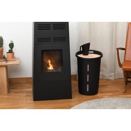 EDA - Jura Montania 1 Litre Pellet Scoop - For 700g Pellets - Black, 11.8 x 15.8 x 18.2 cm