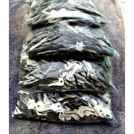 Cole,etc 4  pounds of new uncut key blanks House,Cars… Locksmith,  Hobbies,  Crafts