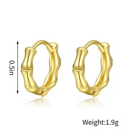 IUITY Bamboo Hoop Earrings Gold Bamboo Earrings for Women Hypoallergenic, 14K Gold Plated Small Gold Hoop Earrings Lightweight Chunky Trendy Bamboo Earrings Gold Jewelry for Gifts, Yellow Gold Plated,