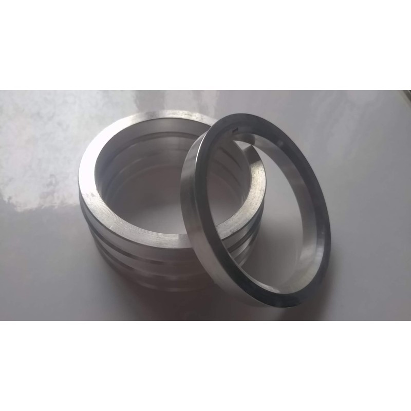 MT-Evocon Hub Ring, 2.9 - 2.4 inches (73.1 - 60.1