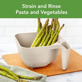 Tovolo 3 Quart Colander BPA Free Food Safe Plastic Strainer with Handle Heavy Duty Heat Resistant Pasta and Veggies Kitchen Drainer Steam Basket Dishwasher Safe, Oatmeal