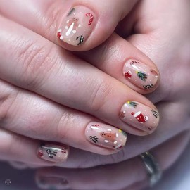 Christmas Press on Nails Short Square Fake Nails Pink Full Cover Gingerbread False Nails with Candy Cane Designs Glossy Glue on Nails Cute Acrylic Manicure Artificial Nails for Girls Women 24Pcs