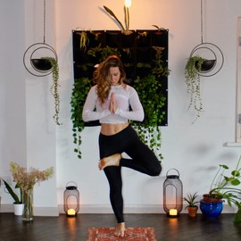 Hajia 2 Pack Moon Shaped Hanging Plant Holder with 7.5 Inch Detachable Pot, Black Metal Plant Hanger for Indoor Outdoor, Minimalist Hanging Planter for Wall Ceiling Decor.(No Drainage Holes)