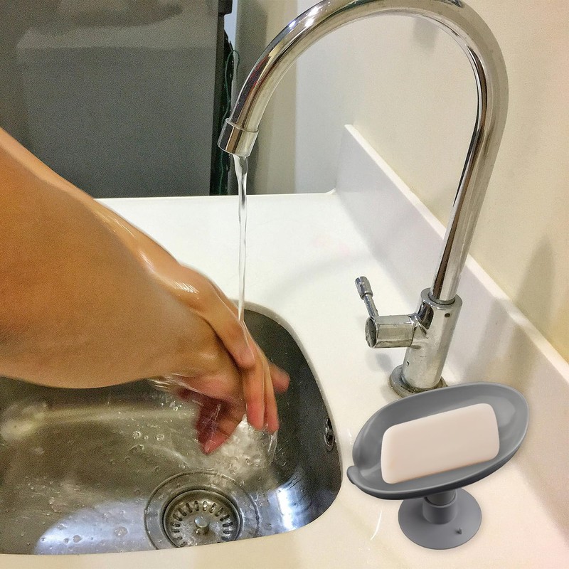 Bojueshaw 2pcs Leaf Shape Soap Holder,Self Draining Suction Cup Soap