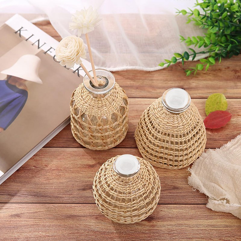 UFURMATE Salt Shaker Stoppers, 60Pcs Plastic Salt Shaker Plugs Transparent