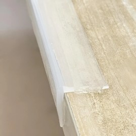 Protector De Bordes De Silicona Transparente Con Adhesivo Su