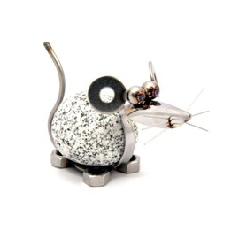 Gebrüder Lomprich Stone Mouse St – Height: 8 cm, Weight 0.45 kg