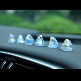 Esenthy 6Pcs Cute Shark Resin Figurines Car Interior Decoration Dashboard Ornament for Micro Landscape Potted Plants Decorations