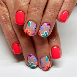 Flower Press on Nails Short Square Fake Nails Colorful Small Flowers Artificial Acrylic Nails Glue on Nails, Summer Cute False Nails Stick on Nails for Women 24 Pcs