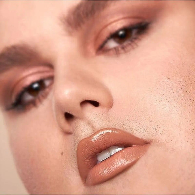 Huda Beauty Barra Hidratante Brillo Rajah Makeup Cosmetic