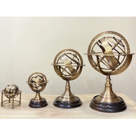 AnNafi® Zodiac Armillary Brass Sphere Globe Display 8" Wooden Base | Antique Vintage Earth Steampunk Pirate's Antique Ship Decor Showpiece Collectible for Office & Home | Metal Display Piece (Small)