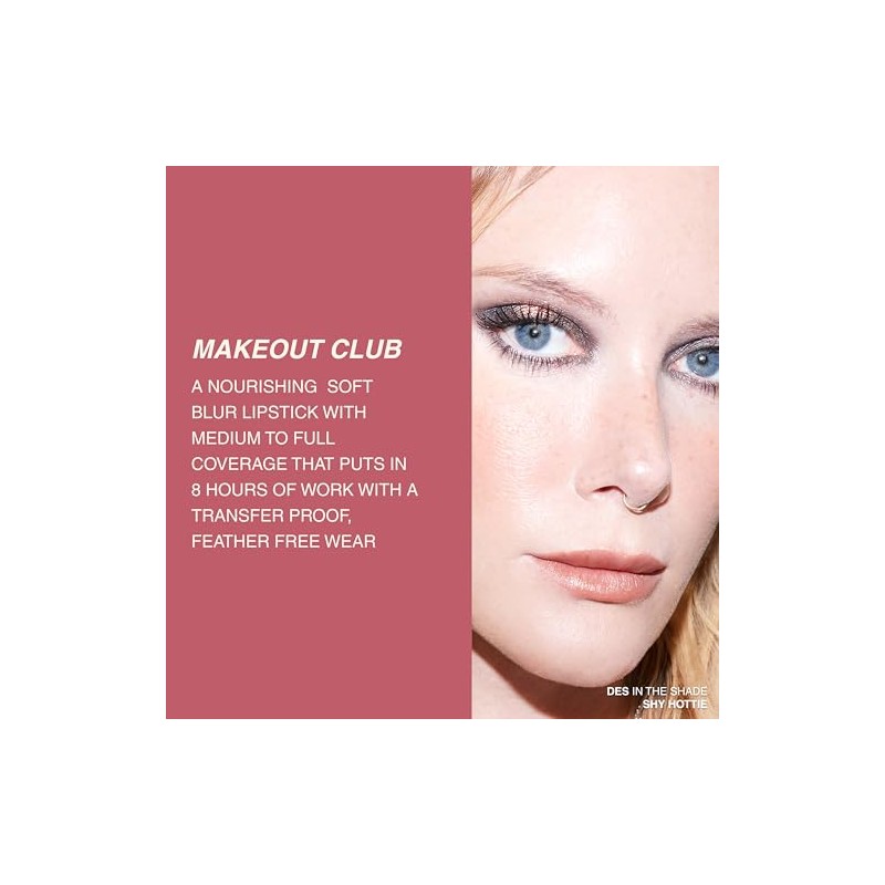 Lápiz labial Soft Blur de MAKEOUT CLUB cobertura media a